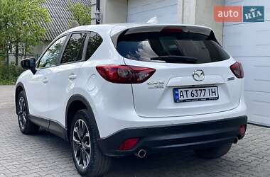Внедорожник / Кроссовер Mazda CX-5 2015 в 