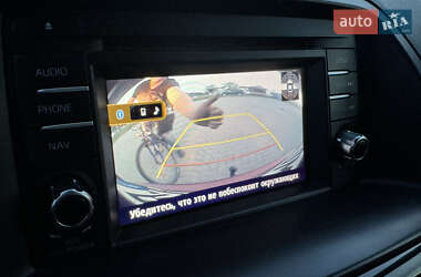 Позашляховик / Кросовер Mazda CX-5 2013 в 
