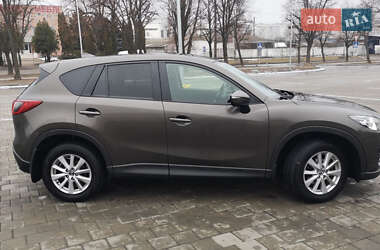 Позашляховик / Кросовер Mazda CX-5 2015 в 