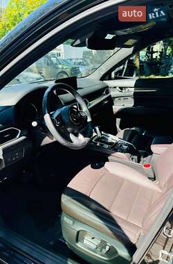 Позашляховик / Кросовер Mazda CX-5 2022 в 