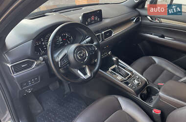 Позашляховик / Кросовер Mazda CX-5 2018 в 
