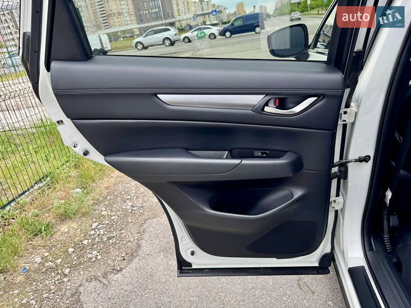 Внедорожник / Кроссовер Mazda CX-5 2021 в Киеве