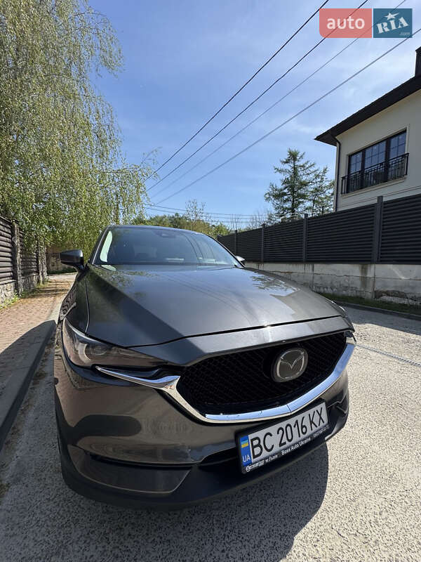 Позашляховик / Кросовер Mazda CX-5 2017 в Львові