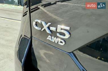Позашляховик / Кросовер Mazda CX-5 2023 в 