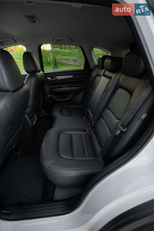 Внедорожник / Кроссовер Mazda CX-5 2017 в Хмельницком