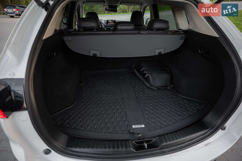 Внедорожник / Кроссовер Mazda CX-5 2017 в Хмельницком
