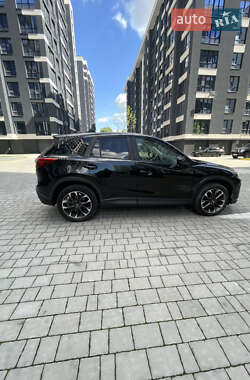 Позашляховик / Кросовер Mazda CX-5 2017 в 
