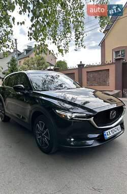 Позашляховик / Кросовер Mazda CX-5 2017 в 
