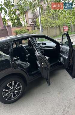 Позашляховик / Кросовер Mazda CX-5 2017 в 