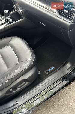 Позашляховик / Кросовер Mazda CX-5 2017 в 