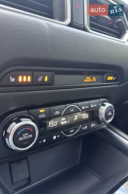 Позашляховик / Кросовер Mazda CX-5 2017 в 