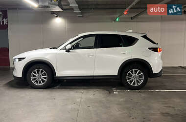 Внедорожник / Кроссовер Mazda CX-5 2023 в 