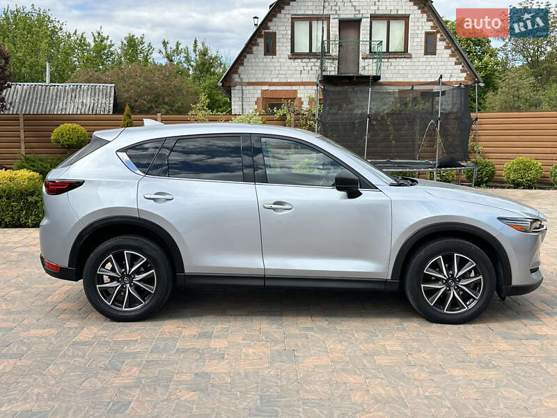 Внедорожник / Кроссовер Mazda CX-5 2017 в Чернигове