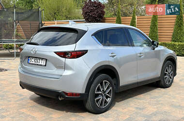 Внедорожник / Кроссовер Mazda CX-5 2017 в 