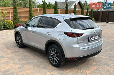 Внедорожник / Кроссовер Mazda CX-5 2017 в 