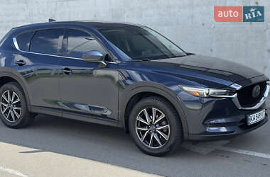 Позашляховик / Кросовер Mazda CX-5 2018 в 