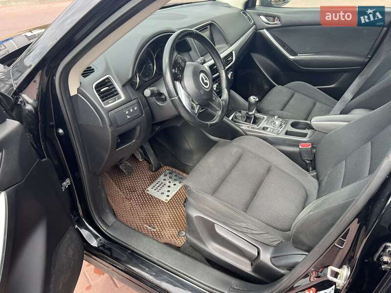 Позашляховик / Кросовер Mazda CX-5 2016 в Сарнах