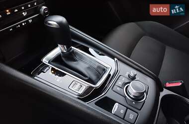 Позашляховик / Кросовер Mazda CX-5 2020 в 