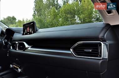 Позашляховик / Кросовер Mazda CX-5 2020 в 