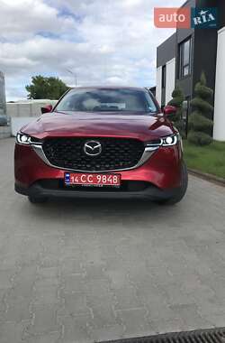 Внедорожник / Кроссовер Mazda CX-5 2023 в 
