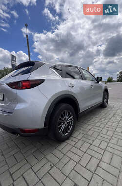Внедорожник / Кроссовер Mazda CX-5 2018 в 