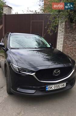 Внедорожник / Кроссовер Mazda CX-5 2017 в 