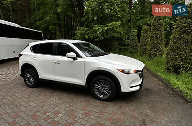 Позашляховик / Кросовер Mazda CX-5 2020 в 