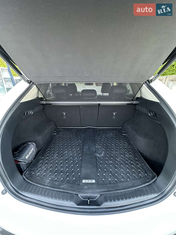 Внедорожник / Кроссовер Mazda CX-5 2023 в Борисполе