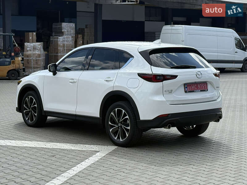 Позашляховик / Кросовер Mazda CX-5 2022 в Рівному