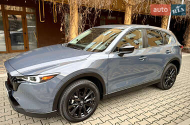 Позашляховик / Кросовер Mazda CX-5 2023 в 