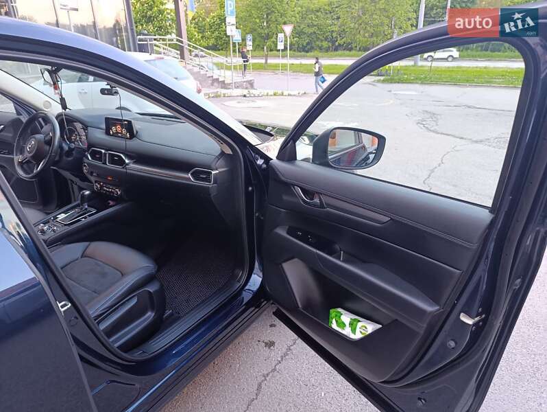 Внедорожник / Кроссовер Mazda CX-5 2017 в Ивано-Франковске