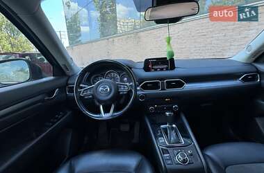 Внедорожник / Кроссовер Mazda CX-5 2018 в 