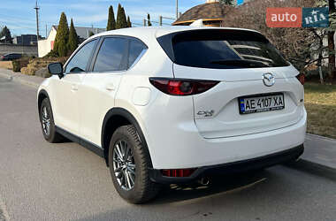 Внедорожник / Кроссовер Mazda CX-5 2017 в 