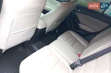 Позашляховик / Кросовер Mazda CX-5 2014 в 