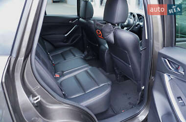 Внедорожник / Кроссовер Mazda CX-5 2016 в 