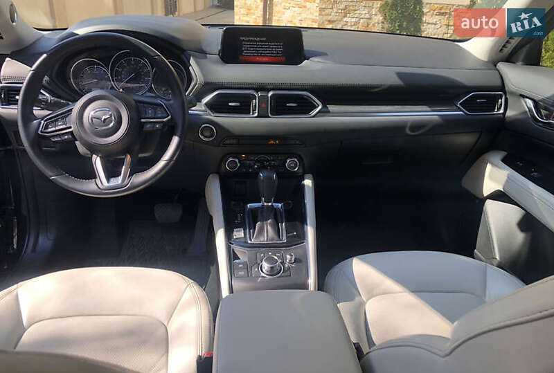 Внедорожник / Кроссовер Mazda CX-5 2017 в Киеве фото 12 Внедорожник / Кроссовер Mazda CX-5 2017 в Киеве