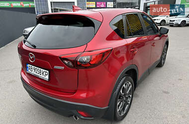 Позашляховик / Кросовер Mazda CX-5 2016 в 