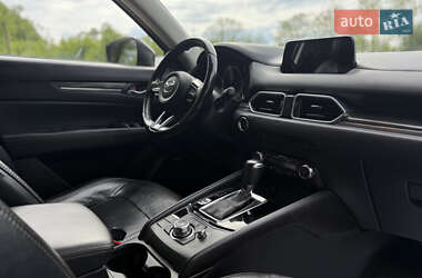 Внедорожник / Кроссовер Mazda CX-5 2017 в 
