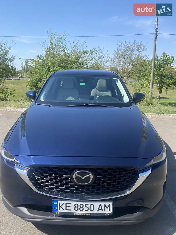 Внедорожник / Кроссовер Mazda CX-5 2023 в 