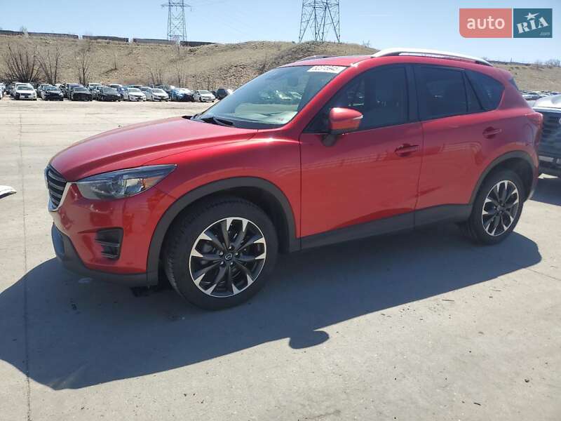 Позашляховик / Кросовер Mazda CX-5 2016 в 