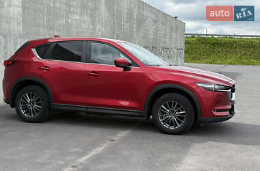 Внедорожник / Кроссовер Mazda CX-5 2018 в 