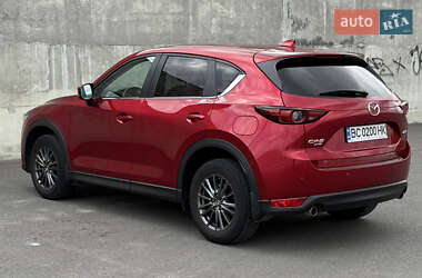 Внедорожник / Кроссовер Mazda CX-5 2018 в 