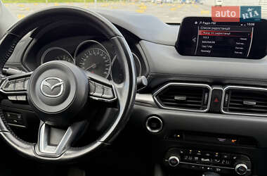 Внедорожник / Кроссовер Mazda CX-5 2018 в 