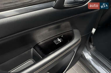Внедорожник / Кроссовер Mazda CX-5 2021 в 