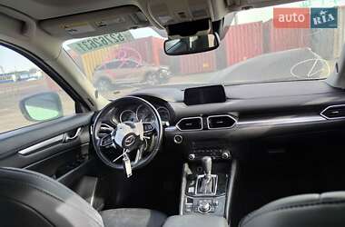 Внедорожник / Кроссовер Mazda CX-5 2019 в 