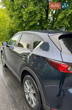 Внедорожник / Кроссовер Mazda CX-5 2020 в 