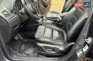 Позашляховик / Кросовер Mazda CX-5 2013 в 