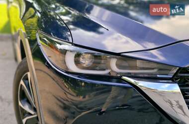 Позашляховик / Кросовер Mazda CX-5 2022 в 