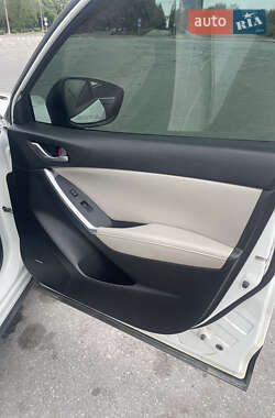 Внедорожник / Кроссовер Mazda CX-5 2012 в 