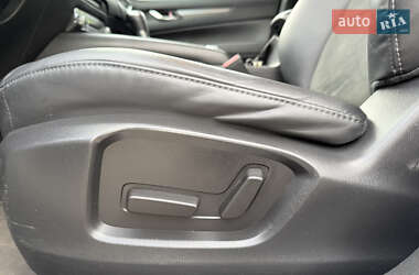 Позашляховик / Кросовер Mazda CX-5 2021 в 